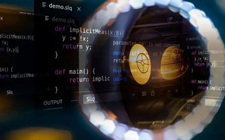 梅河口 api php源码,下载的php源码怎么运行呢？